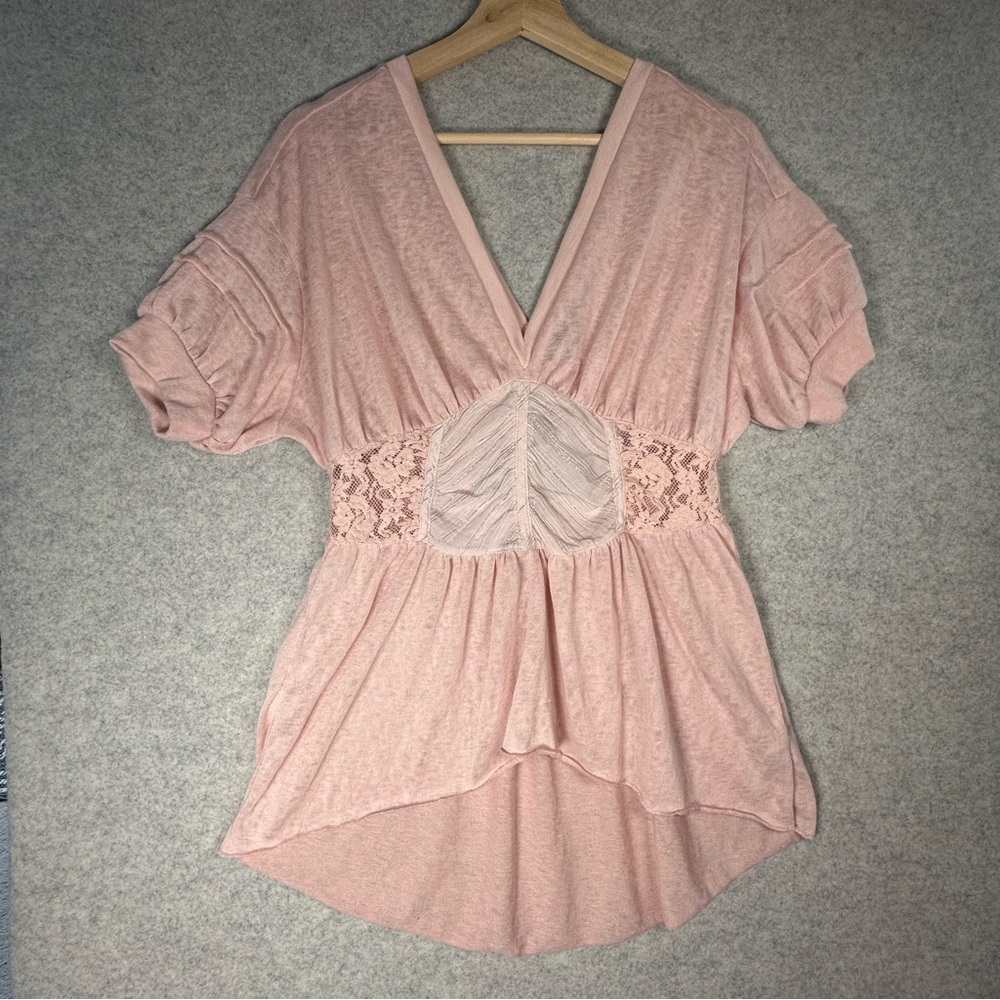 Vintage Free People Blush V-Neck Lace Fairy Tunic Boho Flowy short sleeve top